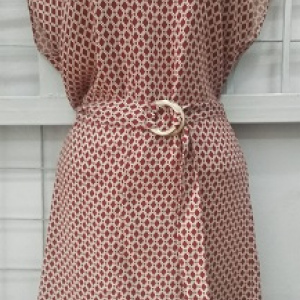 vestido beige rombos marrón