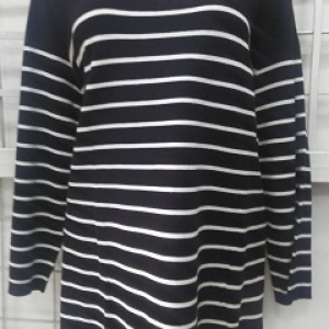 blusa suéter negro rayas beige